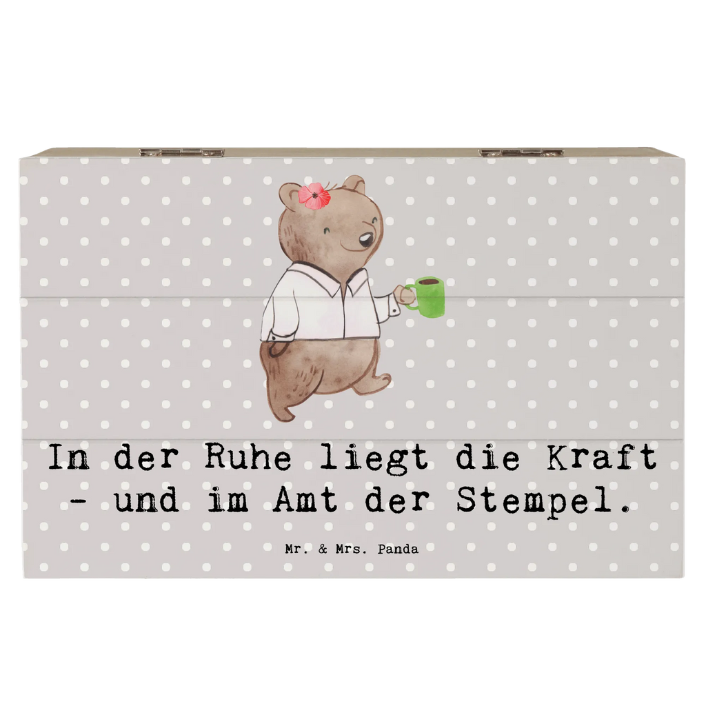 Holzkiste Beamtin Kraft holzkästchen, box holz, Holzkisten, Box aus Holz, Holzboxen, Schatulle, Holzbox mit Deckel, Aufbewahrungsbox aus Holz, Holztruhe, aufbewahrungstruhe, aufbewahrungsboxen, holzschachtel, holztruhen, Aufbewahrungskiste, Aufbewahrungsbox, kiste holz, Holzkiste, Holzkiste mit Deckel, Holz Aufbewahrungsbox, holzschatulle, Holzbox, aufbewahrungskisten, truhe holz, aufbewahrungskiste mit deckel, Aufbewahrungsbox Holz, Geschenk, Schenken, Jubiläum, Danke, Dankeschön, Beruf, Ausbildung, Abschied, Rente, Kollege, Kollegin, Arbeitskollege, Mitarbeiter, Firma