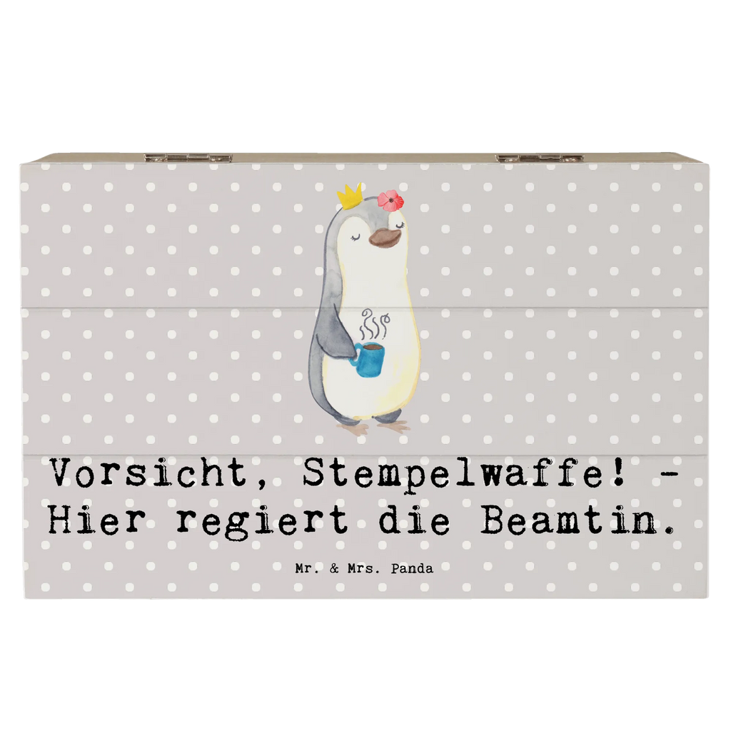 Holzkiste Beamtin Stempelwaffe Schatzkiste, Erinnerungskiste, Erinnerungsbox, XXL, Geschenkdose, Holzkiste, Dekokiste, Truhe, Aufbewahrungsbox, Geschenkbox, Kiste, Schatulle, Beruf, Ausbildung, Jubiläum, Abschied, Rente, Kollege, Kollegin, Geschenk, Schenken, Arbeitskollege, Mitarbeiter, Firma, Danke, Dankeschön