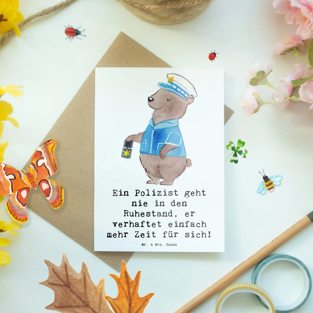 Greetings card Ein Polizist geht nie in den Ruhestand, er verhaftet einfach mehr Zeit für sich! Einladungskarte, Klappkarte, Karte, Glückwunschkarte, Hochzeitskarte, Ansichtskarten, Grußkarte, Geburtstagskarte, Beruf, Ausbildung, Jubiläum, Abschied, Rente, Kollege, Kollegin, Geschenk, Schenken, Arbeitskollege, Mitarbeiter, Firma, Danke, Dankeschön