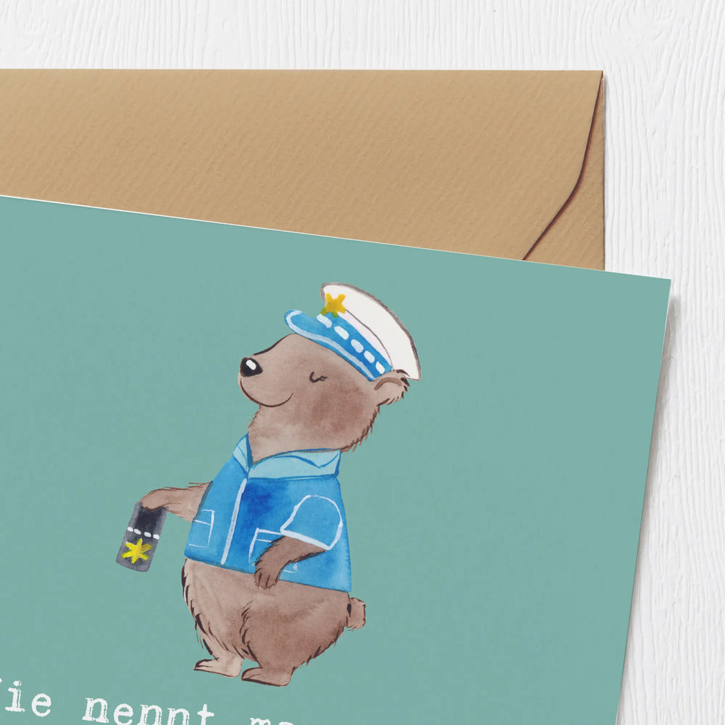 Deluxe Card Wie nennt man einen Polizisten in Zivil? Undercoveragent! Aber Psst, nicht weitersagen. Grußkarte, Hochzeitskarte, Hochwertige Klappkarte, Geburtstagskarte, Karte, Klappkarte, Einladungskarte, Hochwertige Grußkarte, Glückwunschkarte, Beruf, Ausbildung, Jubiläum, Abschied, Rente, Kollege, Kollegin, Geschenk, Schenken, Arbeitskollege, Mitarbeiter, Firma, Danke, Dankeschön