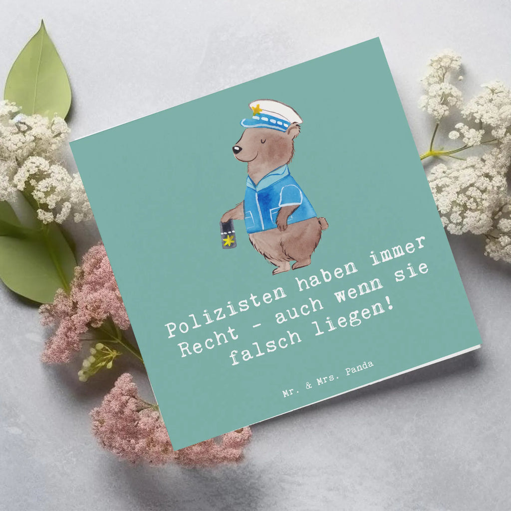 Deluxe Card Polizisten haben immer Recht - auch wenn sie falsch liegen! Glückwunschkarte, Hochwertige Klappkarte, Hochwertige Grußkarte, Geburtstagskarte, Einladungskarte, Grußkarte, Karte, Klappkarte, Hochzeitskarte, Beruf, Ausbildung, Jubiläum, Abschied, Rente, Kollege, Kollegin, Geschenk, Schenken, Arbeitskollege, Mitarbeiter, Firma, Danke, Dankeschön