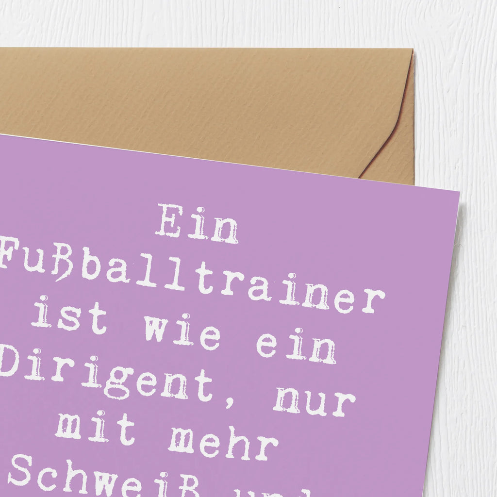 Deluxe Card Saying Ein Fußballtrainer ist wie ein Dirigent, nur mit mehr Schweiß und weniger Taktgefühl. Hochwertige Klappkarte, Einladungskarte, Hochzeitskarte, Geburtstagskarte, Karte, Grußkarte, Klappkarte, Hochwertige Grußkarte, Glückwunschkarte, Beruf, Ausbildung, Jubiläum, Abschied, Rente, Kollege, Kollegin, Geschenk, Schenken, Arbeitskollege, Mitarbeiter, Firma, Danke, Dankeschön