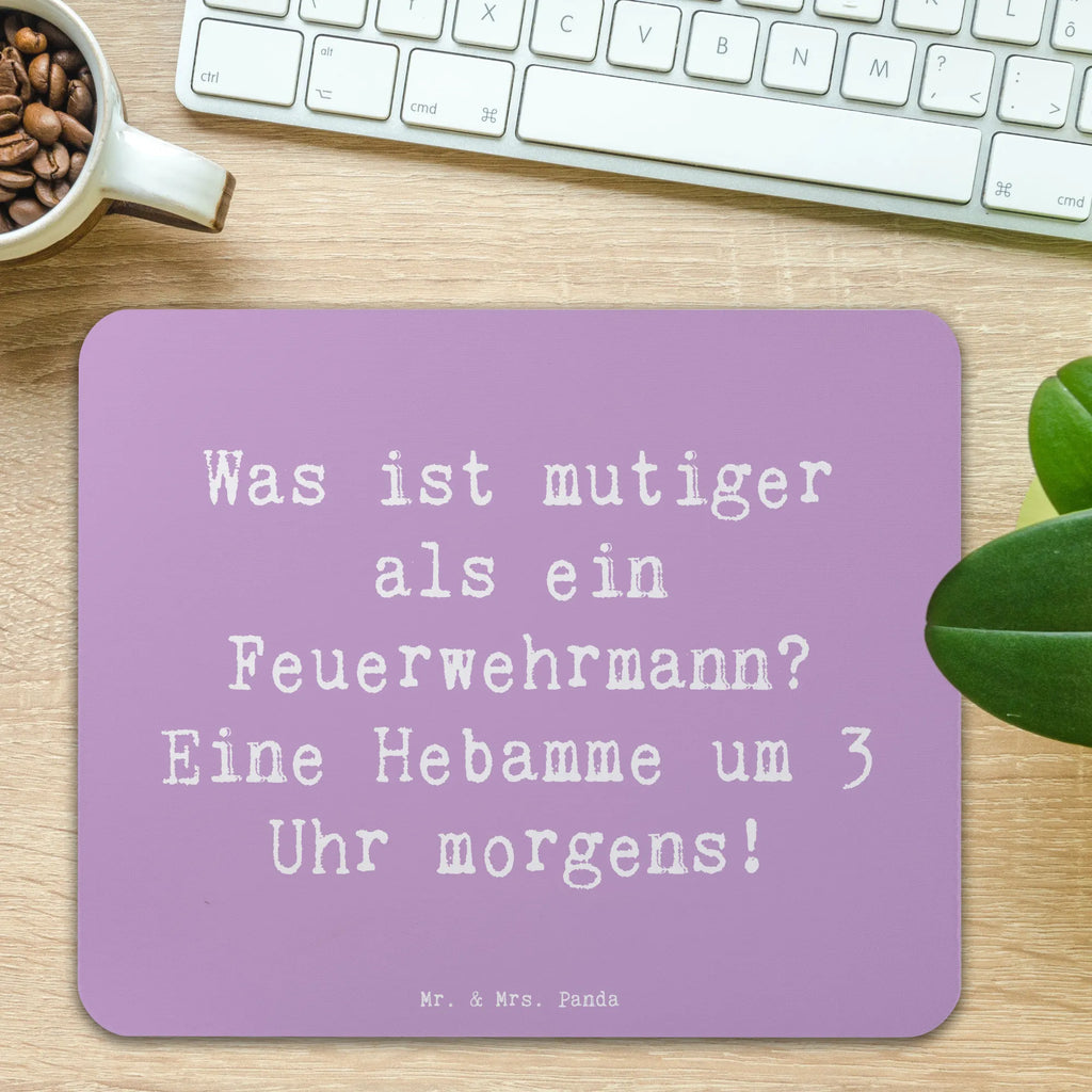 Mauspad Spruch Mutige Hebamme Mousepad, Mausunterlage, Arbeitszimmer, Einzigartiges Mauspad, Mauspad, Büroausstattung, Computer zubehör, PC Zubehör, Mauspad Büro, Designer Mauspad, Beruf, Ausbildung, Jubiläum, Abschied, Rente, Kollege, Kollegin, Geschenk, Schenken, Arbeitskollege, Mitarbeiter, Firma, Danke, Dankeschön