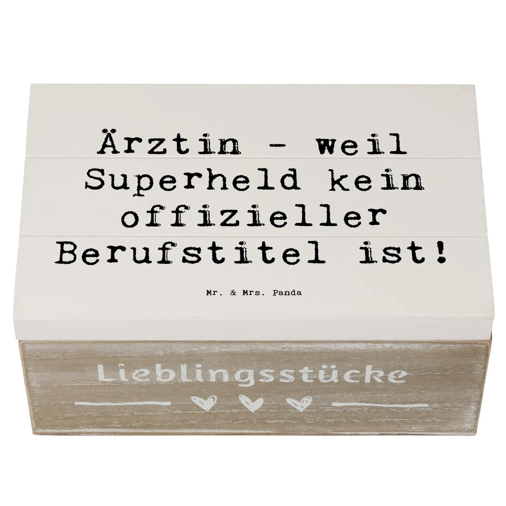 Holzkiste Spruch Ärztin Superheld Schatulle, Holzkiste, Geschenkdose, Kiste, Geschenkbox, Truhe, Dekokiste, XXL, Aufbewahrungsbox, Schatzkiste, Erinnerungskiste, Erinnerungsbox, Beruf, Ausbildung, Jubiläum, Abschied, Rente, Kollege, Kollegin, Geschenk, Schenken, Arbeitskollege, Mitarbeiter, Firma, Danke, Dankeschön