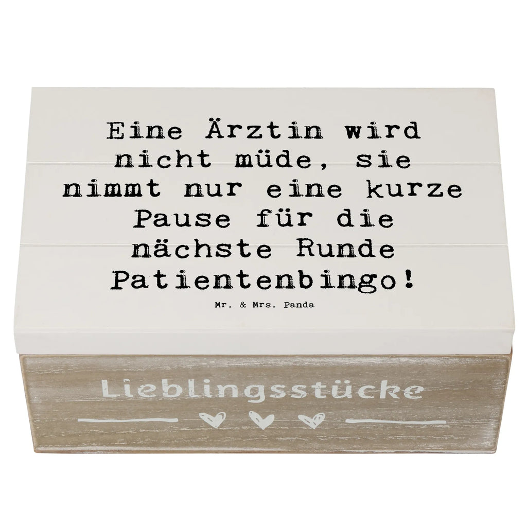 Holzkiste Spruch Ärztin Pause Truhe, XXL, Dekokiste, Schatzkiste, Erinnerungsbox, Holzkiste, Erinnerungskiste, Geschenkdose, Schatulle, Aufbewahrungsbox, Geschenkbox, Kiste, Beruf, Ausbildung, Jubiläum, Abschied, Rente, Kollege, Kollegin, Geschenk, Schenken, Arbeitskollege, Mitarbeiter, Firma, Danke, Dankeschön