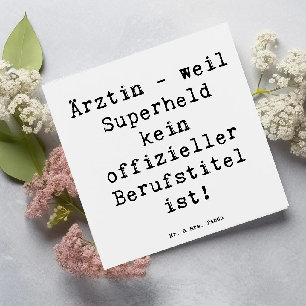 Deluxe Karte Spruch Ärztin Superheld Karte, Hochwertige Klappkarte, Klappkarte, Geburtstagskarte, Hochwertige Grußkarte, Einladungskarte, Grußkarte, Glückwunschkarte, Hochzeitskarte, Beruf, Ausbildung, Jubiläum, Abschied, Rente, Kollege, Kollegin, Geschenk, Schenken, Arbeitskollege, Mitarbeiter, Firma, Danke, Dankeschön