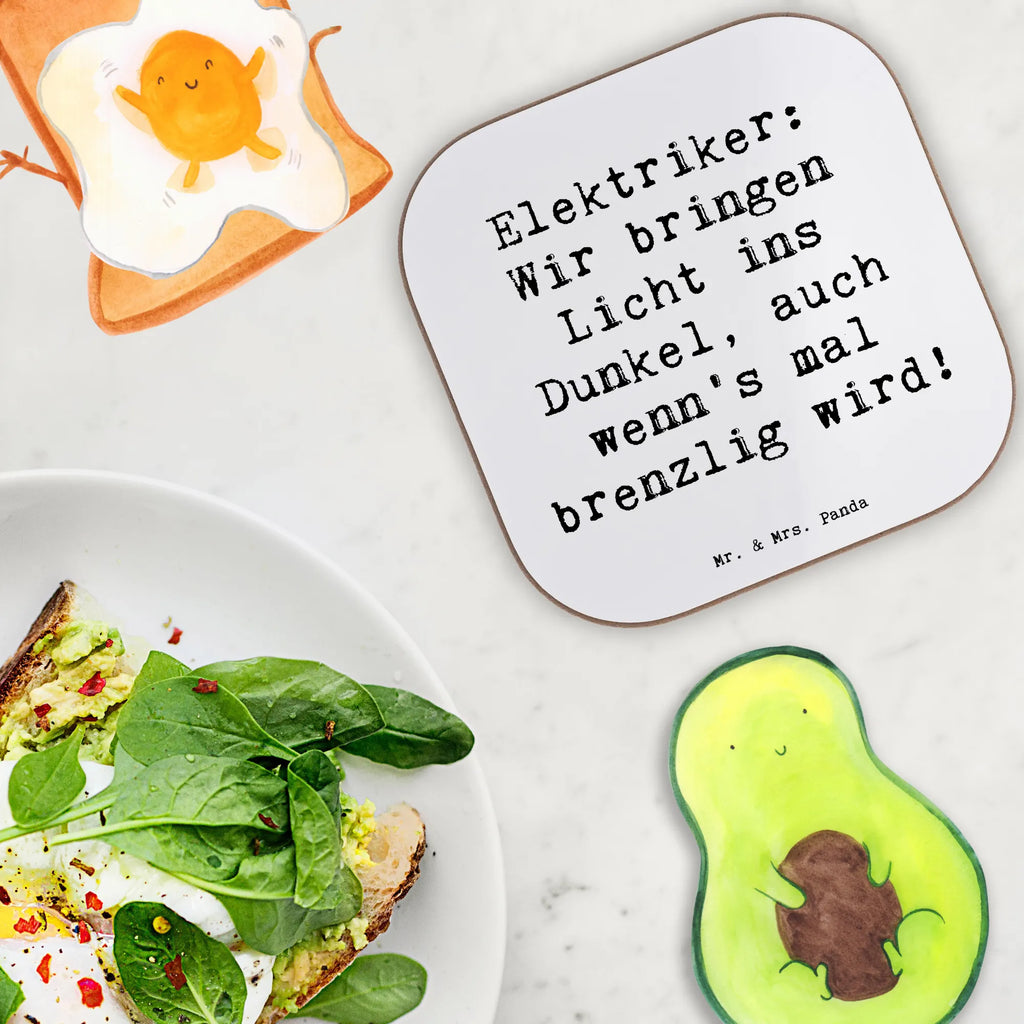 Square coaster Saying Elektriker: Wir bringen Licht ins Dunkel, auch wenn's mal brenzlig wird! Untersetzer Gläser, Glasuntersetzer, Getränkeuntersetzer, Untersetzer aus Holz, Bierdeckel, Untersetzer für Gläser, Korkuntersetzer, Untersetzer Holz, Untersetzer, Untersetzer Design, Holzuntersetzer, Tassen Untersetzer, Beruf, Ausbildung, Jubiläum, Abschied, Rente, Kollege, Kollegin, Geschenk, Schenken, Arbeitskollege, Mitarbeiter, Firma, Danke, Dankeschön