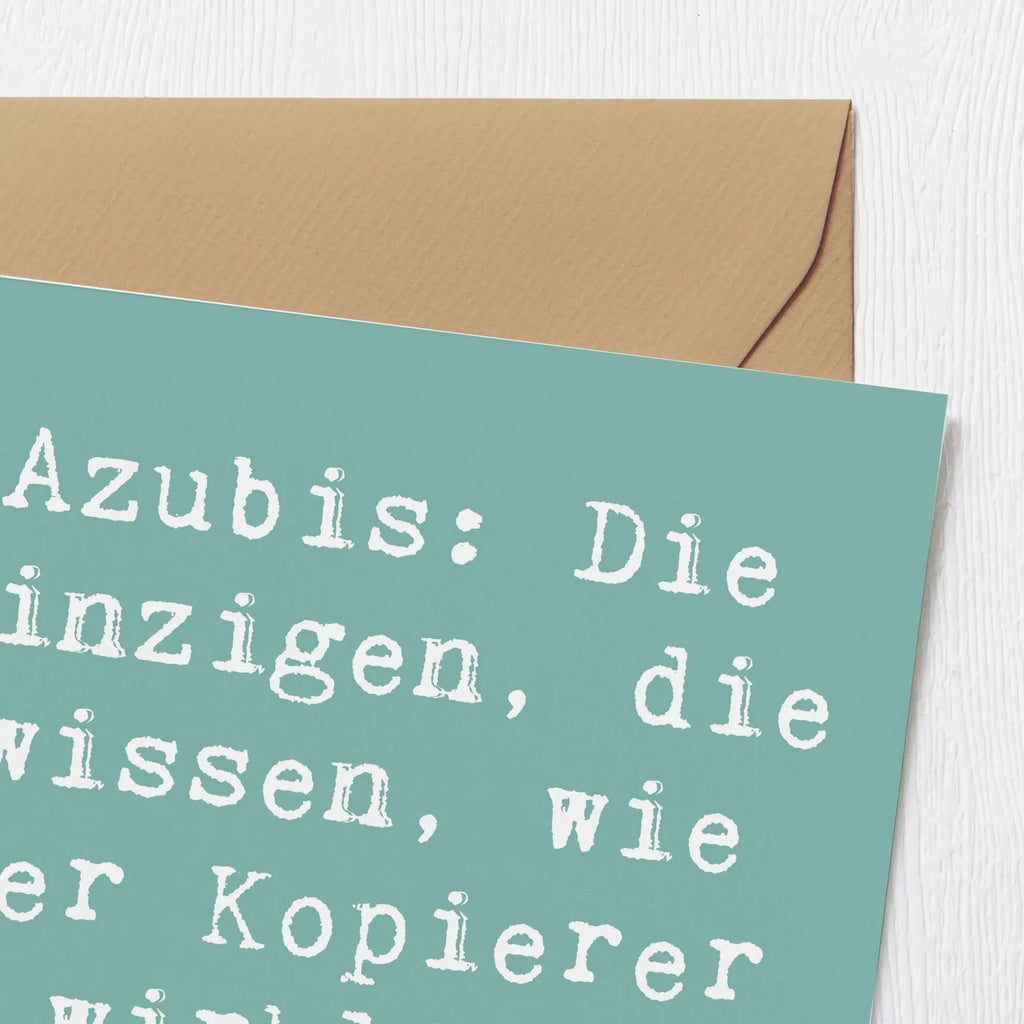 Deluxe Card Saying Azubis: Die einzigen, die wissen, wie der Kopierer wirklich funktioniert! Hochwertige Klappkarte, Karte, Geburtstagskarte, Klappkarte, Hochzeitskarte, Hochwertige Grußkarte, Einladungskarte, Glückwunschkarte, Grußkarte, Beruf, Ausbildung, Jubiläum, Abschied, Rente, Kollege, Kollegin, Geschenk, Schenken, Arbeitskollege, Mitarbeiter, Firma, Danke, Dankeschön
