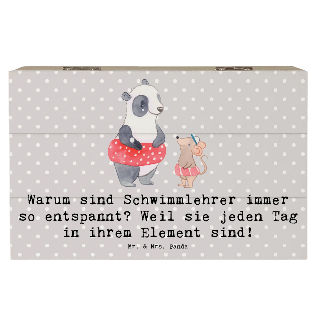 Holzkiste Entspannte Schwimmlehrer Erinnerungskiste, Schatzkiste, Kiste, Aufbewahrungsbox, Geschenkbox, Geschenkdose, Holzkiste, Dekokiste, Erinnerungsbox, Schatulle, XXL, Truhe, Beruf, Ausbildung, Jubiläum, Abschied, Rente, Kollege, Kollegin, Geschenk, Schenken, Arbeitskollege, Mitarbeiter, Firma, Danke, Dankeschön