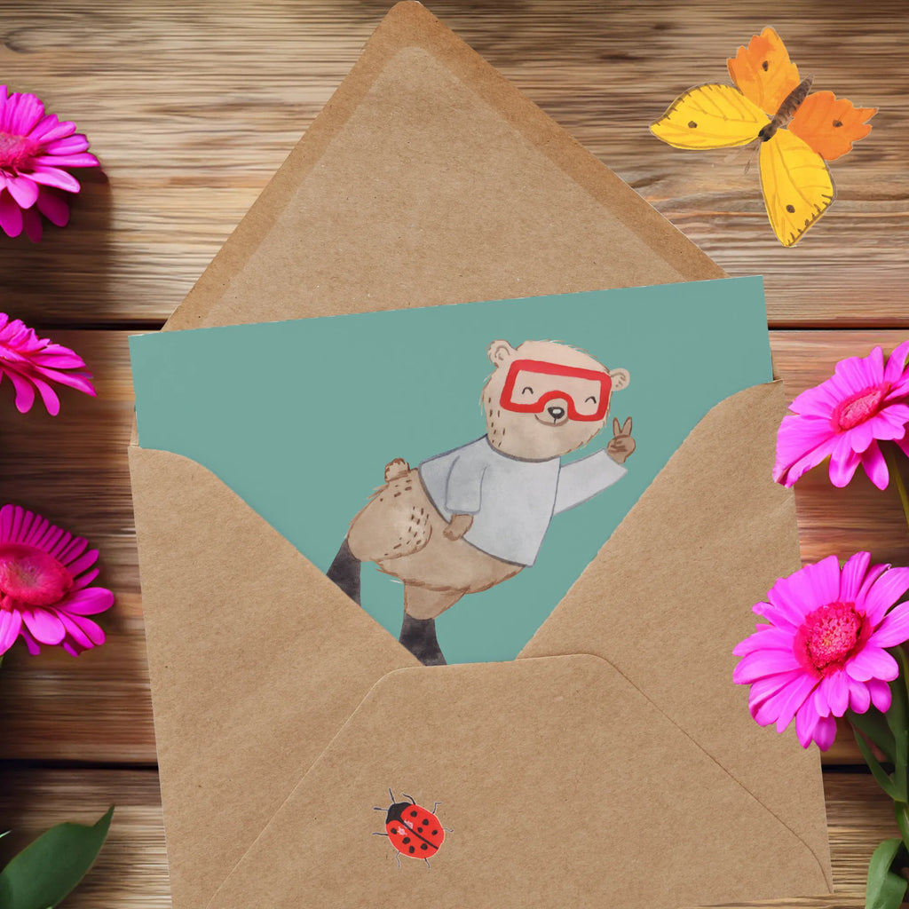 Deluxe Card Ein Schwimmlehrer geht nicht unter, er schwimmt einfach weiter! Grußkarte, Hochzeitskarte, Hochwertige Grußkarte, Karte, Klappkarte, Einladungskarte, Glückwunschkarte, Geburtstagskarte, Hochwertige Klappkarte, Beruf, Ausbildung, Jubiläum, Abschied, Rente, Kollege, Kollegin, Geschenk, Schenken, Arbeitskollege, Mitarbeiter, Firma, Danke, Dankeschön