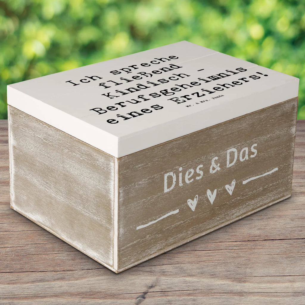 Holzkiste Spruch Erzieher Kindisch Geschenkbox, Geschenkdose, Erinnerungsbox, Kiste, Schatzkiste, Erinnerungskiste, XXL, Schatulle, Dekokiste, Aufbewahrungsbox, Holzkiste, Truhe, Beruf, Ausbildung, Jubiläum, Abschied, Rente, Kollege, Kollegin, Geschenk, Schenken, Arbeitskollege, Mitarbeiter, Firma, Danke, Dankeschön