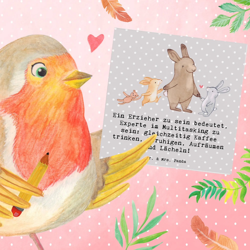 Deluxe Card Ein Erzieher zu sein bedeutet, Experte im Multitasking zu sein: gleichzeitig Kaffee trinken, Beruhigen, Aufräumen und Lächeln! Geburtstagskarte, Grußkarte, Karte, Klappkarte, Einladungskarte, Hochzeitskarte, Glückwunschkarte, Hochwertige Grußkarte, Hochwertige Klappkarte, Beruf, Ausbildung, Jubiläum, Abschied, Rente, Kollege, Kollegin, Geschenk, Schenken, Arbeitskollege, Mitarbeiter, Firma, Danke, Dankeschön