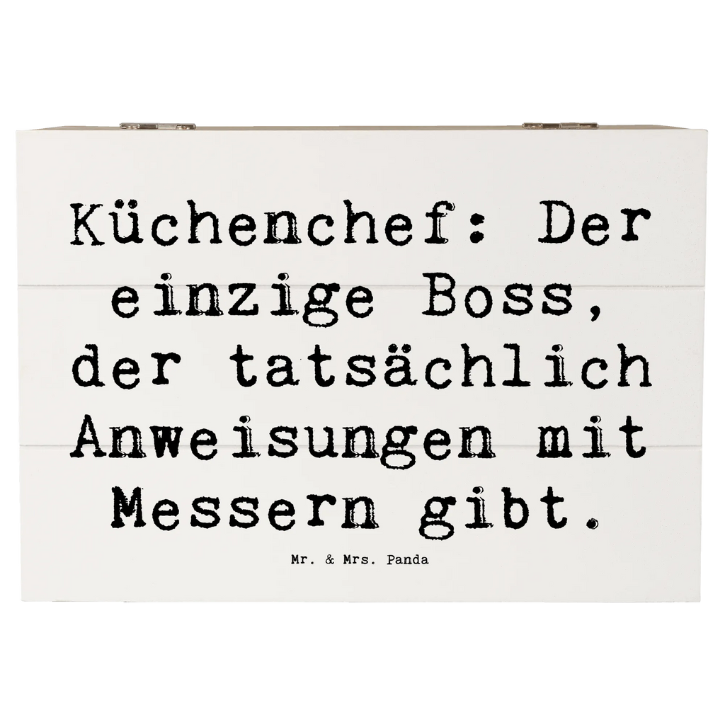 Holzkiste Spruch Küchenchef: Der einzige Boss, der tatsächlich Anweisungen mit Messern gibt. aufbewahrungskisten, holzschachtel, aufbewahrungskiste mit deckel, Aufbewahrungsbox Holz, Holztruhe, aufbewahrungstruhe, box holz, Aufbewahrungsbox aus Holz, Holzkiste mit Deckel, Holzbox mit Deckel, Box aus Holz, Aufbewahrungskiste, kiste holz, Holzkiste, Holzboxen, holztruhen, holzschatulle, Aufbewahrungsbox, truhe holz, holzkästchen, Schatulle, Holzbox, aufbewahrungsboxen, Holzkisten, Holz Aufbewahrungsbox, Geschenk, Danke, Dankeschön, Schenken, Beruf, Ausbildung, Abschied, Rente, Kollege, Kollegin, Arbeitskollege, Mitarbeiter, Jubiläum, Firma