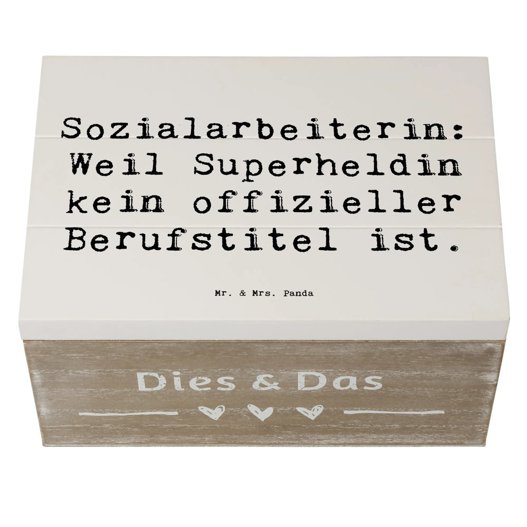 Holzkiste Spruch Sozialarbeiterin Heldin Aufbewahrungsbox aus Holz, Aufbewahrungstruhe, Holztruhe, schmucktruhe, kiste holz, Box aus Holz, Holzbox, Kiste mit Deckel, Holzbox mit Deckel, Truhe, Aufbewahrungskiste, aufbewahrungskiste mit deckel, schmuckbox, truhe mit deckel, Schatulle, Holzkiste mit Deckel, Holz Aufbewahrungsbox, erinnerungsbox holz, box holz, holzschatulle, Holzkiste, Erinnerungskiste, schatzkiste holz, schatztruhe, Erinnerungsbox, Kiste, geschenkbox mit deckel, Aufbewahrungsbox Holz, Aufbewahrungsbox, schmuckkiste, fotobox, geschenkkiste, holzkästchen, fotokiste, holzschachtel, Geschenkbox, Schatzkiste, truhe holz, geschenkbox holz, Box, Kollegin, Abschied, Arbeitskollege, Mitarbeiter, Beruf, Geschenk, Firma, Ausbildung, Rente, Kollege, Danke, Dankeschön, Jubiläum, Schenken