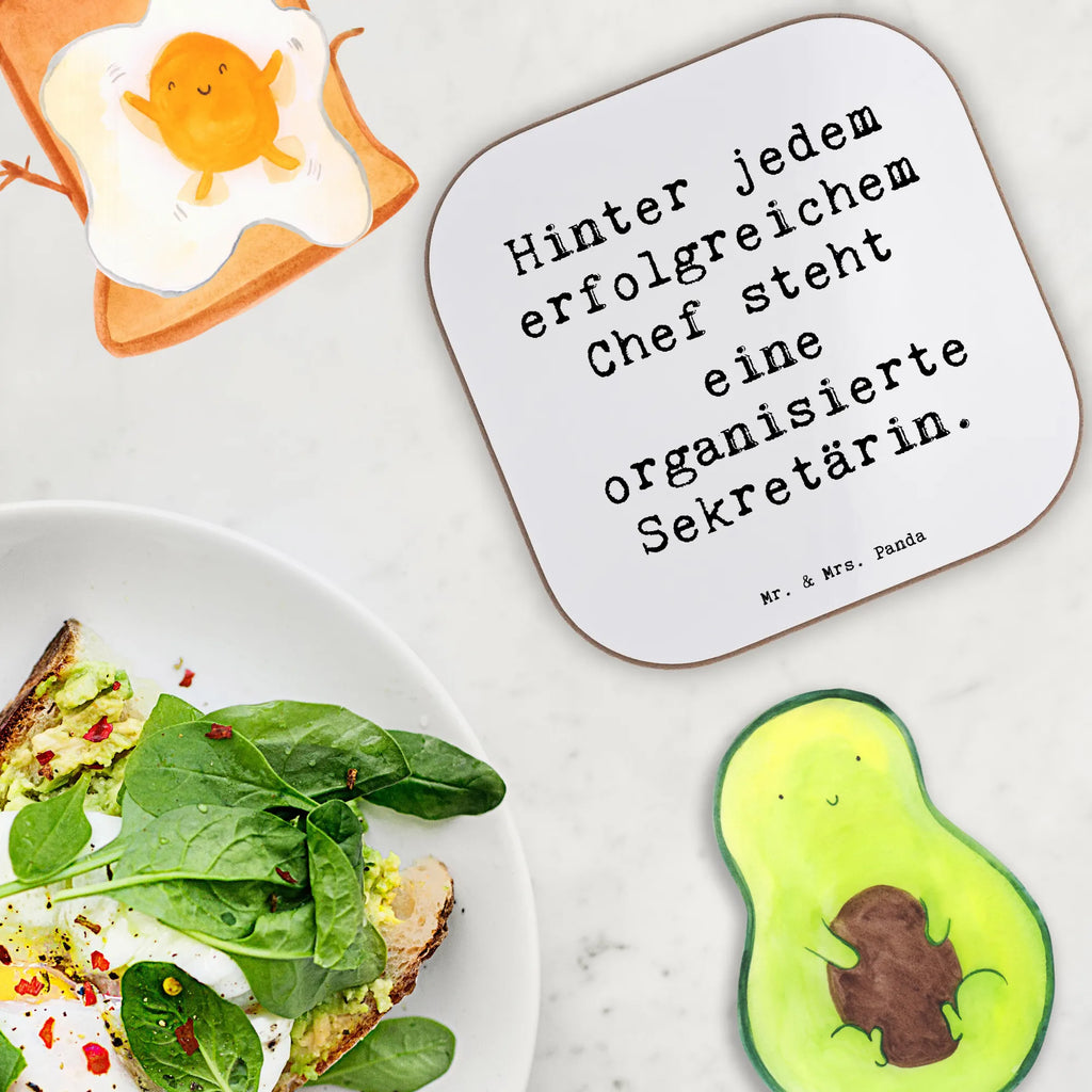 Square coaster Saying Hinter jedem erfolgreichem Chef steht eine organisierte Sekretärin. Korkuntersetzer, Untersetzer, Untersetzer Design, Untersetzer für Gläser, Untersetzer Gläser, Holzuntersetzer, Untersetzer aus Holz, Glasuntersetzer, Bierdeckel, Tassen Untersetzer, Getränkeuntersetzer, Untersetzer Holz, Beruf, Ausbildung, Jubiläum, Abschied, Rente, Kollege, Kollegin, Geschenk, Schenken, Arbeitskollege, Mitarbeiter, Firma, Danke, Dankeschön