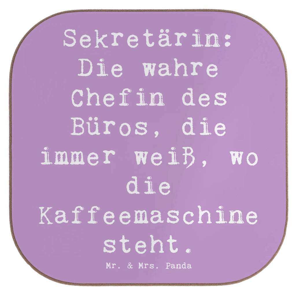 Untersetzer Spruch Sekretärin: Die wahre Chefin des Büros, die immer weiß, wo die Kaffeemaschine steht. Untersetzer für Gläser, Tassen Untersetzer, Untersetzer, Glasuntersetzer, Untersetzer Holz, Holzuntersetzer, Getränkeuntersetzer, Untersetzer aus Holz, Untersetzer Design, Bierdeckel, Korkuntersetzer, Untersetzer Gläser, Beruf, Ausbildung, Jubiläum, Abschied, Rente, Kollege, Kollegin, Geschenk, Schenken, Arbeitskollege, Mitarbeiter, Firma, Danke, Dankeschön