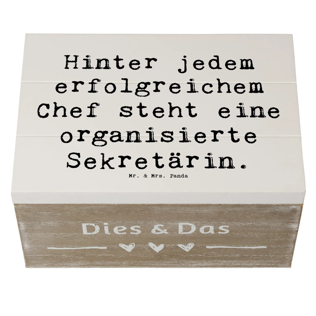 Holzkiste Spruch Hinter jedem erfolgreichem Chef steht eine organisierte Sekretärin. Geschenkdose, Holzkiste, Truhe, Schatzkiste, Aufbewahrungsbox, Kiste, Schatulle, Erinnerungsbox, Geschenkbox, Erinnerungskiste, Dekokiste, XXL, Beruf, Ausbildung, Jubiläum, Abschied, Rente, Kollege, Kollegin, Geschenk, Schenken, Arbeitskollege, Mitarbeiter, Firma, Danke, Dankeschön