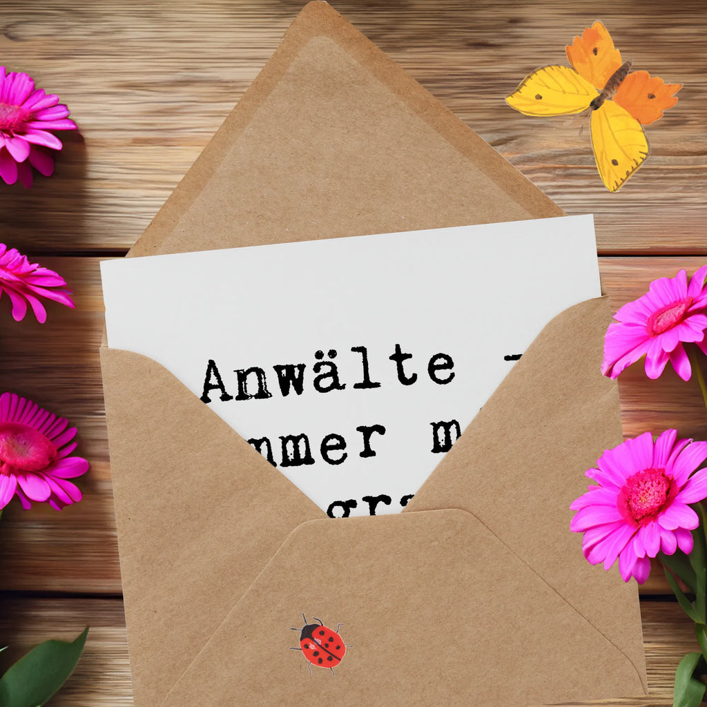 Deluxe Card Saying Anwälte - Immer mit Paragraphen bewaffnet! Karte, Glückwunschkarte, Einladungskarte, Grußkarte, Hochwertige Klappkarte, Hochzeitskarte, Hochwertige Grußkarte, Klappkarte, Geburtstagskarte, Beruf, Ausbildung, Jubiläum, Abschied, Rente, Kollege, Kollegin, Geschenk, Schenken, Arbeitskollege, Mitarbeiter, Firma, Danke, Dankeschön