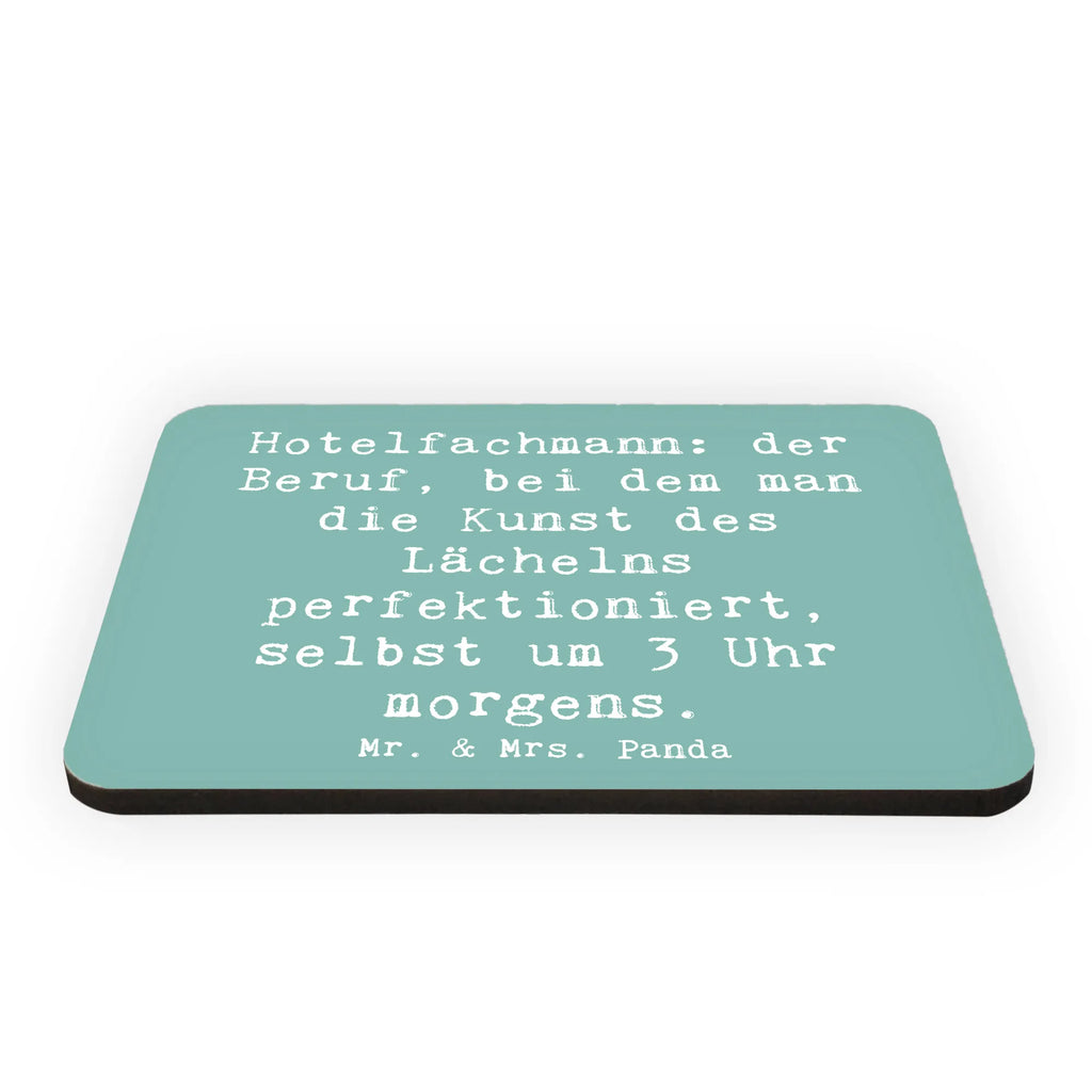 Magnet Spruch Hotelfachmann: der Beruf, bei dem man die Kunst des Lächelns perfektioniert, selbst um 3 Uhr morgens. Kühlschrankmagnet, Motivmagnete, Pinnwandmagnet, Dekomagnet, Notiz Magnet, Whiteboard Magnet, Kühlschrank Dekoration, Souvenir Magnet, Beruf, Ausbildung, Jubiläum, Abschied, Rente, Kollege, Kollegin, Geschenk, Schenken, Arbeitskollege, Mitarbeiter, Firma, Danke, Dankeschön