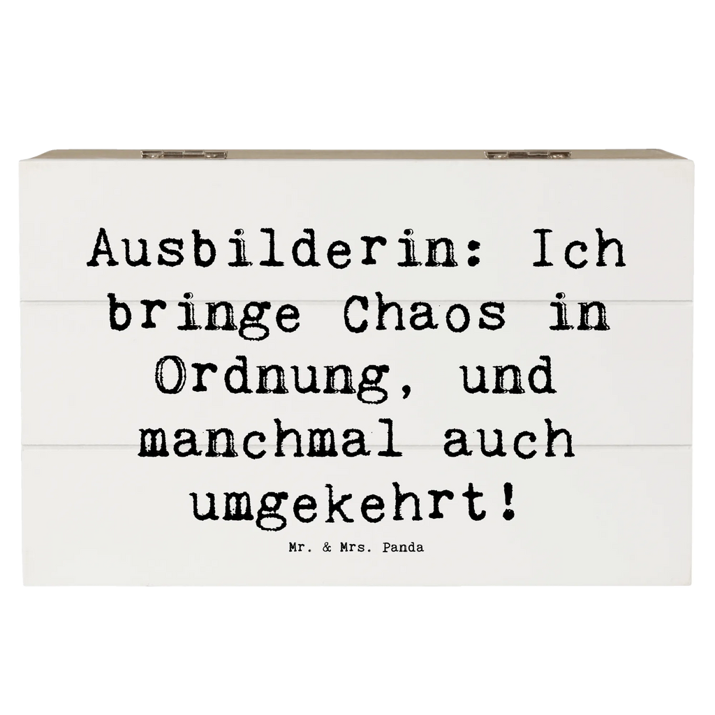 Holzkiste Spruch Ausbilderin: Ich bringe Chaos in Ordnung, und manchmal auch umgekehrt! kiste holz, holztruhen, Schatulle, truhe holz, Holzbox mit Deckel, Holzboxen, aufbewahrungskisten, Holzkisten, Holz Aufbewahrungsbox, box holz, holzschatulle, aufbewahrungstruhe, Holzbox, aufbewahrungskiste mit deckel, holzschachtel, holzkästchen, Holztruhe, Aufbewahrungsbox Holz, Holzkiste mit Deckel, Box aus Holz, Aufbewahrungsbox, Holzkiste, Aufbewahrungsbox aus Holz, Aufbewahrungskiste, aufbewahrungsboxen, Geschenk, Danke, Dankeschön, Schenken, Beruf, Ausbildung, Abschied, Rente, Kollege, Kollegin, Arbeitskollege, Mitarbeiter, Jubiläum, Firma