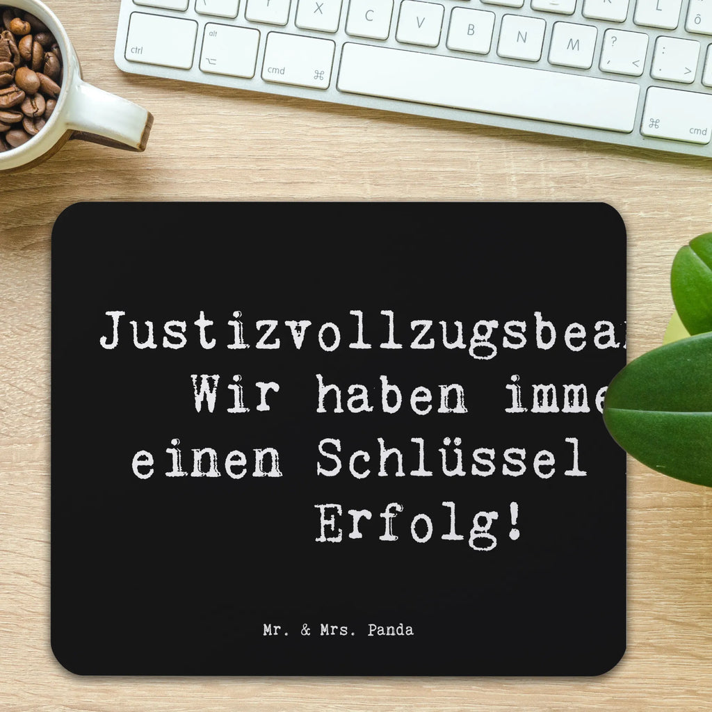 Mauspad Spruch Justizvollzugsbeamte: Wir haben immer einen Schlüssel zum Erfolg! Arbeitszimmer, Einzigartiges Mauspad, Mousepad, Büroausstattung, Mausunterlage, PC Zubehör, Designer Mauspad, Mauspad Büro, Mauspad, Computer zubehör, Beruf, Ausbildung, Jubiläum, Abschied, Rente, Kollege, Kollegin, Geschenk, Schenken, Arbeitskollege, Mitarbeiter, Firma, Danke, Dankeschön