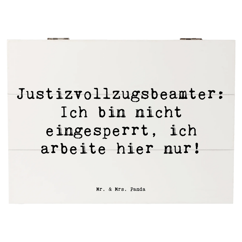 Holzkiste Spruch Justizvollzugsbeamter: Ich bin nicht eingesperrt, ich arbeite hier nur! Truhe, Holzkiste, Geschenkbox, XXL, Dekokiste, Schatulle, Geschenkdose, Erinnerungsbox, Schatzkiste, Erinnerungskiste, Kiste, Aufbewahrungsbox, Beruf, Ausbildung, Jubiläum, Abschied, Rente, Kollege, Kollegin, Geschenk, Schenken, Arbeitskollege, Mitarbeiter, Firma, Danke, Dankeschön