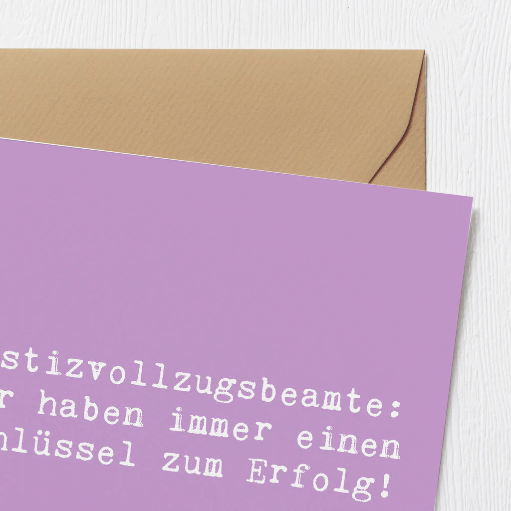 Deluxe Card Saying Justizvollzugsbeamte: Wir haben immer einen Schlüssel zum Erfolg! Glückwunschkarte, Einladungskarte, Hochwertige Klappkarte, Grußkarte, Hochzeitskarte, Hochwertige Grußkarte, Klappkarte, Karte, Geburtstagskarte, Beruf, Ausbildung, Jubiläum, Abschied, Rente, Kollege, Kollegin, Geschenk, Schenken, Arbeitskollege, Mitarbeiter, Firma, Danke, Dankeschön