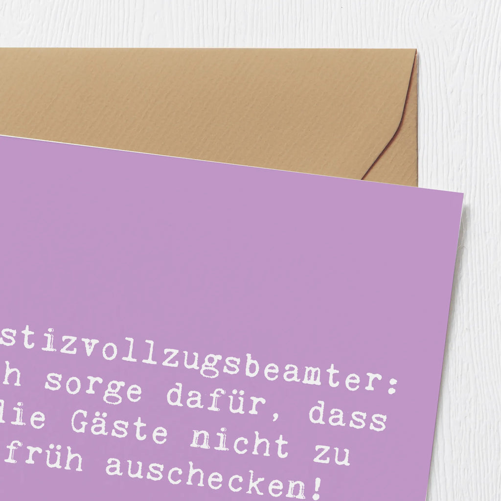 Deluxe Karte Spruch Justizvollzugsbeamter: Ich sorge dafür, dass die Gäste nicht zu früh auschecken! Karte, Geburtstagskarte, Grußkarte, Glückwunschkarte, Hochwertige Klappkarte, Einladungskarte, Hochzeitskarte, Hochwertige Grußkarte, Klappkarte, Beruf, Ausbildung, Jubiläum, Abschied, Rente, Kollege, Kollegin, Geschenk, Schenken, Arbeitskollege, Mitarbeiter, Firma, Danke, Dankeschön