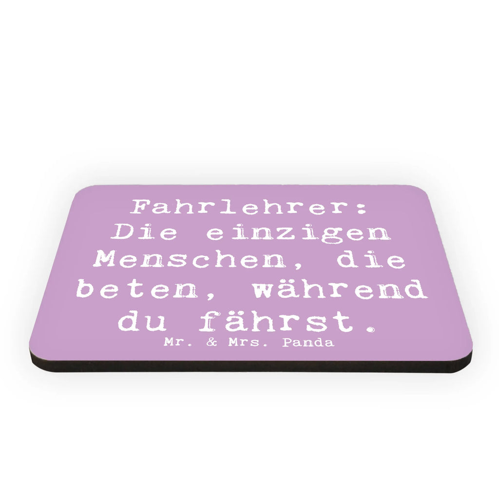 Magnet Spruch Fahrlehrer: Die einzigen Menschen, die beten, während du fährst. Kühlschrankmagnet, Pinnwandmagnet, Souvenir Magnet, Dekomagnet, Notiz Magnet, Whiteboard Magnet, Kühlschrank Dekoration, Motivmagnete, Beruf, Ausbildung, Jubiläum, Abschied, Rente, Kollege, Kollegin, Geschenk, Schenken, Arbeitskollege, Mitarbeiter, Firma, Danke, Dankeschön