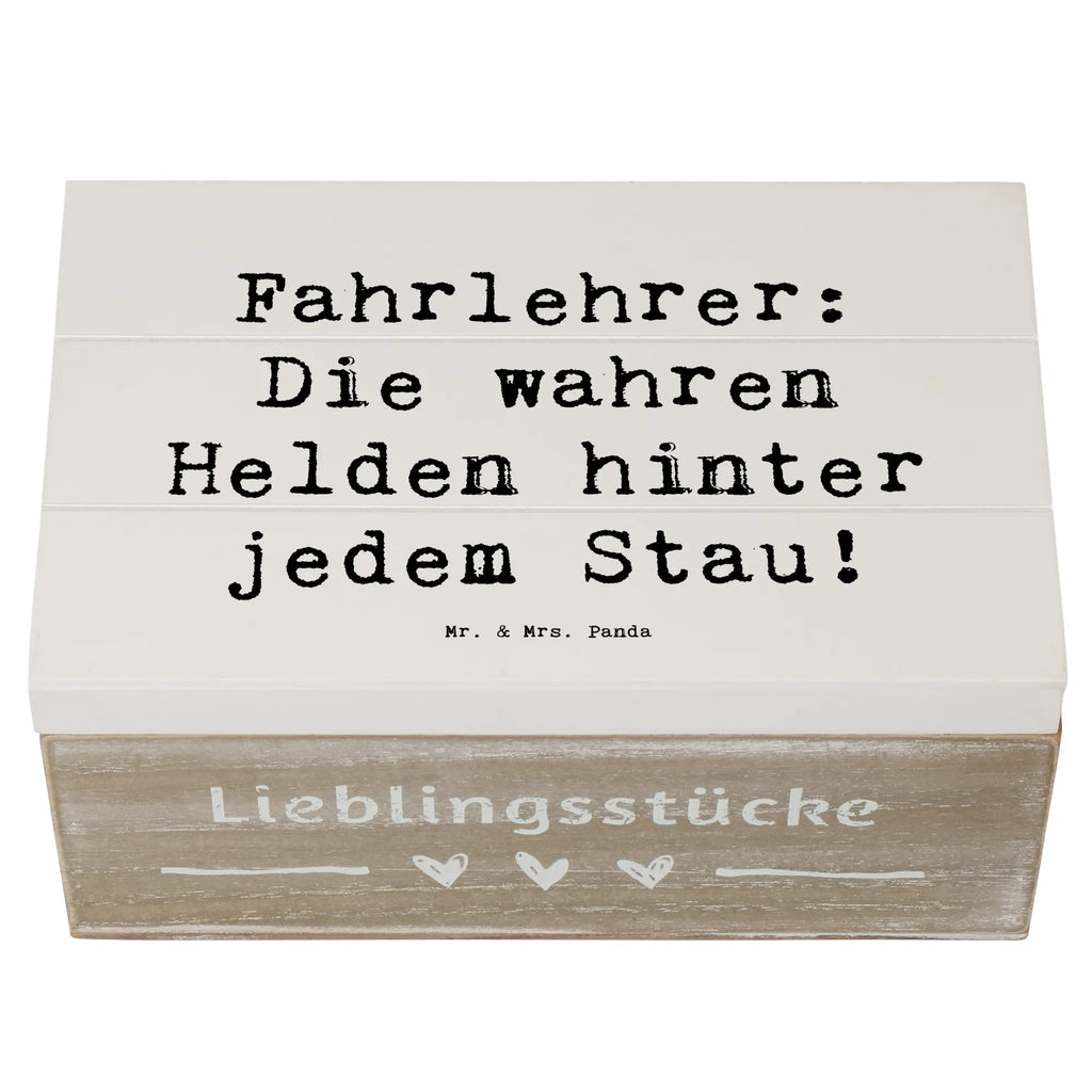 Holzkiste Spruch Fahrlehrer: Die wahren Helden hinter jedem Stau! XXL, Geschenkbox, Dekokiste, Erinnerungskiste, Geschenkdose, Kiste, Aufbewahrungsbox, Schatulle, Erinnerungsbox, Schatzkiste, Holzkiste, Truhe, Beruf, Ausbildung, Jubiläum, Abschied, Rente, Kollege, Kollegin, Geschenk, Schenken, Arbeitskollege, Mitarbeiter, Firma, Danke, Dankeschön