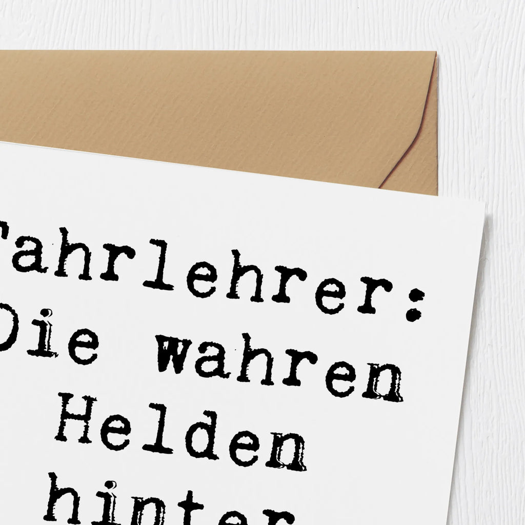 Deluxe Card Saying Fahrlehrer: Die wahren Helden hinter jedem Stau! Karte, Glückwunschkarte, Klappkarte, Hochwertige Grußkarte, Einladungskarte, Hochwertige Klappkarte, Hochzeitskarte, Grußkarte, Geburtstagskarte, Beruf, Ausbildung, Jubiläum, Abschied, Rente, Kollege, Kollegin, Geschenk, Schenken, Arbeitskollege, Mitarbeiter, Firma, Danke, Dankeschön