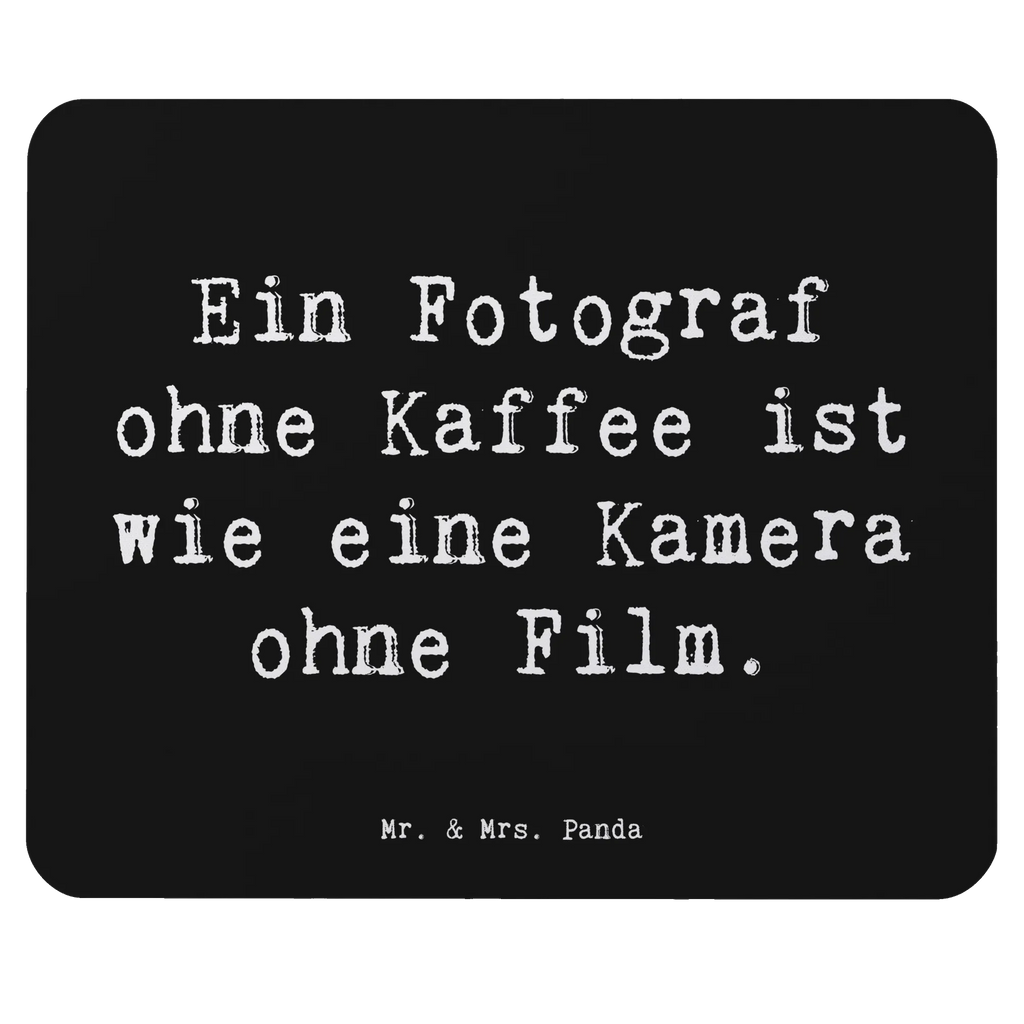 Mauspad Spruch Ein Fotograf ohne Kaffee ist wie eine Kamera ohne Film. Einzigartiges Mauspad, Mauspad, Mauspad Büro, Büroausstattung, Computer zubehör, Mausunterlage, Mousepad, Arbeitszimmer, PC Zubehör, Designer Mauspad, Beruf, Ausbildung, Jubiläum, Abschied, Rente, Kollege, Kollegin, Geschenk, Schenken, Arbeitskollege, Mitarbeiter, Firma, Danke, Dankeschön