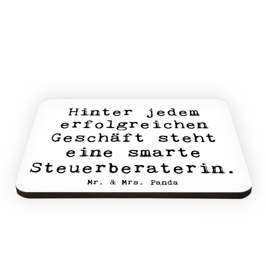 Magnet Spruch Hinter jedem erfolgreichen Geschäft steht eine smarte Steuerberaterin. Dekomagnet, Pinnwandmagnet, Kühlschrank Dekoration, Kühlschrankmagnet, Motivmagnete, Whiteboard Magnet, Souvenir Magnet, Notiz Magnet, Beruf, Ausbildung, Jubiläum, Abschied, Rente, Kollege, Kollegin, Geschenk, Schenken, Arbeitskollege, Mitarbeiter, Firma, Danke, Dankeschön