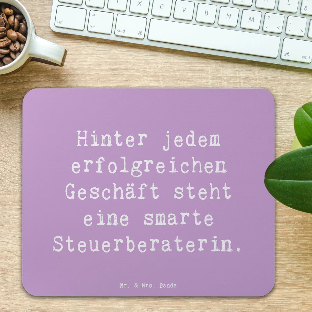 Mouse mat Saying Hinter jedem erfolgreichen Geschäft steht eine smarte Steuerberaterin. Mausunterlage, Computer zubehör, Mauspad Büro, Arbeitszimmer, Mousepad, Einzigartiges Mauspad, Designer Mauspad, Büroausstattung, Mauspad, PC Zubehör, Beruf, Ausbildung, Jubiläum, Abschied, Rente, Kollege, Kollegin, Geschenk, Schenken, Arbeitskollege, Mitarbeiter, Firma, Danke, Dankeschön