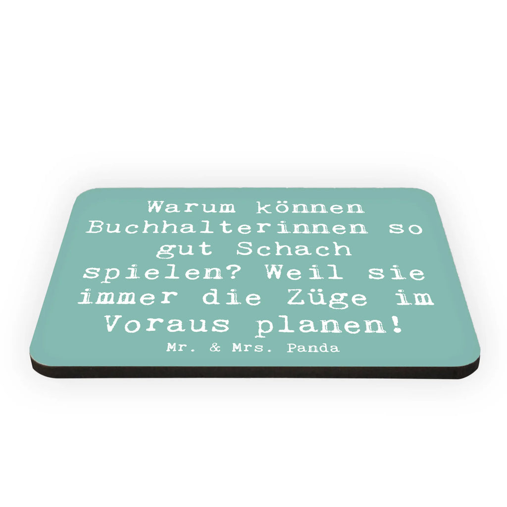 Magnet Spruch Warum können Buchhalterinnen so gut Schach spielen? Weil sie immer die Züge im Voraus planen! Notiz Magnet, Whiteboard Magnet, Pinnwandmagnet, Motivmagnete, Kühlschrankmagnet, Souvenir Magnet, Dekomagnet, Kühlschrank Dekoration, Beruf, Ausbildung, Jubiläum, Abschied, Rente, Kollege, Kollegin, Geschenk, Schenken, Arbeitskollege, Mitarbeiter, Firma, Danke, Dankeschön