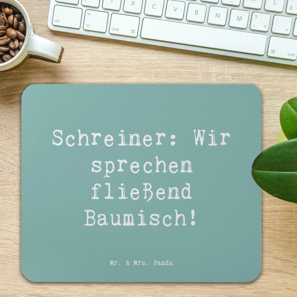 Mouse mat Saying Schreiner: Wir sprechen fließend Baumisch! Mausunterlage, Designer Mauspad, PC Zubehör, Büroausstattung, Einzigartiges Mauspad, Computer zubehör, Arbeitszimmer, Mauspad Büro, Mousepad, Mauspad, Beruf, Ausbildung, Jubiläum, Abschied, Rente, Kollege, Kollegin, Geschenk, Schenken, Arbeitskollege, Mitarbeiter, Firma, Danke, Dankeschön