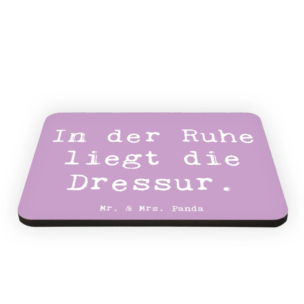 Magnet Spruch In der Ruhe liegt die Dressur. Whiteboard Magnet, Dekomagnet, Kühlschrank Dekoration, Souvenir Magnet, Motivmagnete, Pinnwandmagnet, Kühlschrankmagnet, Notiz Magnet, Beruf, Ausbildung, Jubiläum, Abschied, Rente, Kollege, Kollegin, Geschenk, Schenken, Arbeitskollege, Mitarbeiter, Firma, Danke, Dankeschön