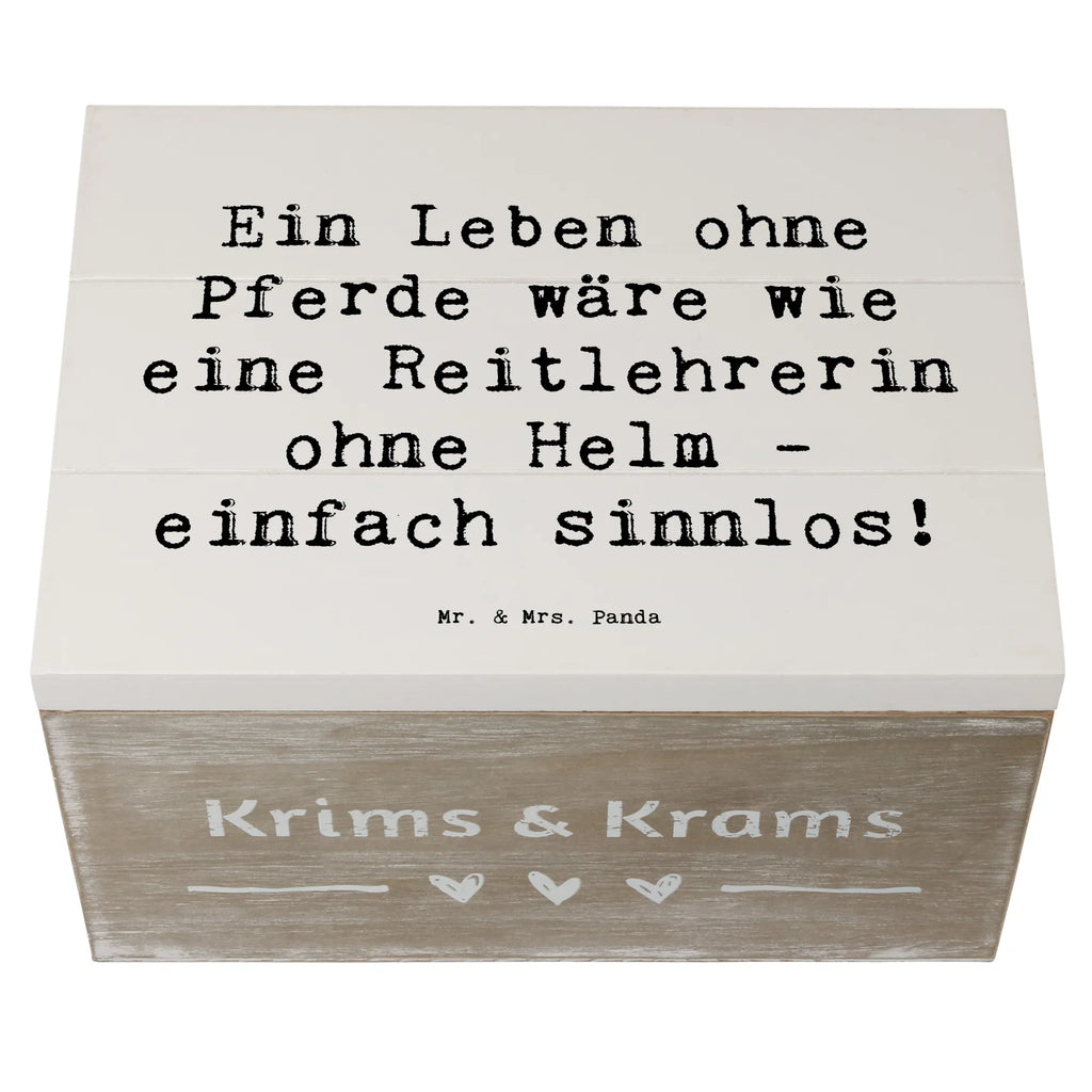 Wooden chest Saying Ein Leben ohne Pferde wäre wie eine Reitlehrerin ohne Helm - einfach sinnlos! Geschenkbox, Dekokiste, Aufbewahrungsbox, Erinnerungsbox, Erinnerungskiste, Truhe, Geschenkdose, Kiste, Holzkiste, Schatulle, XXL, Schatzkiste, Beruf, Ausbildung, Jubiläum, Abschied, Rente, Kollege, Kollegin, Geschenk, Schenken, Arbeitskollege, Mitarbeiter, Firma, Danke, Dankeschön