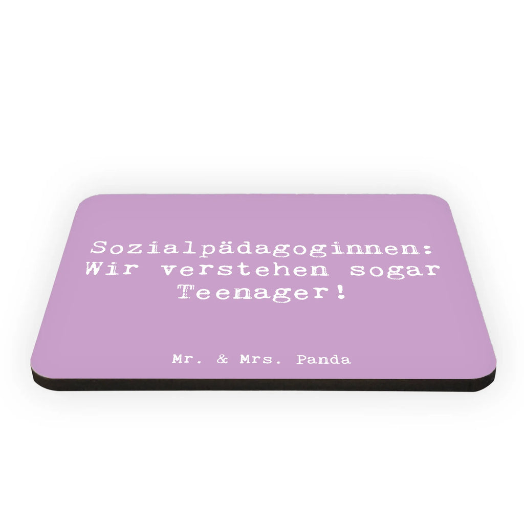 Magnet Spruch Sozialpädagoginnen: Wir verstehen sogar Teenager! Whiteboard Magnet, Pinnwandmagnet, Motivmagnete, Dekomagnet, Souvenir Magnet, Kühlschrankmagnet, Kühlschrank Dekoration, Notiz Magnet, Beruf, Ausbildung, Jubiläum, Abschied, Rente, Kollege, Kollegin, Geschenk, Schenken, Arbeitskollege, Mitarbeiter, Firma, Danke, Dankeschön