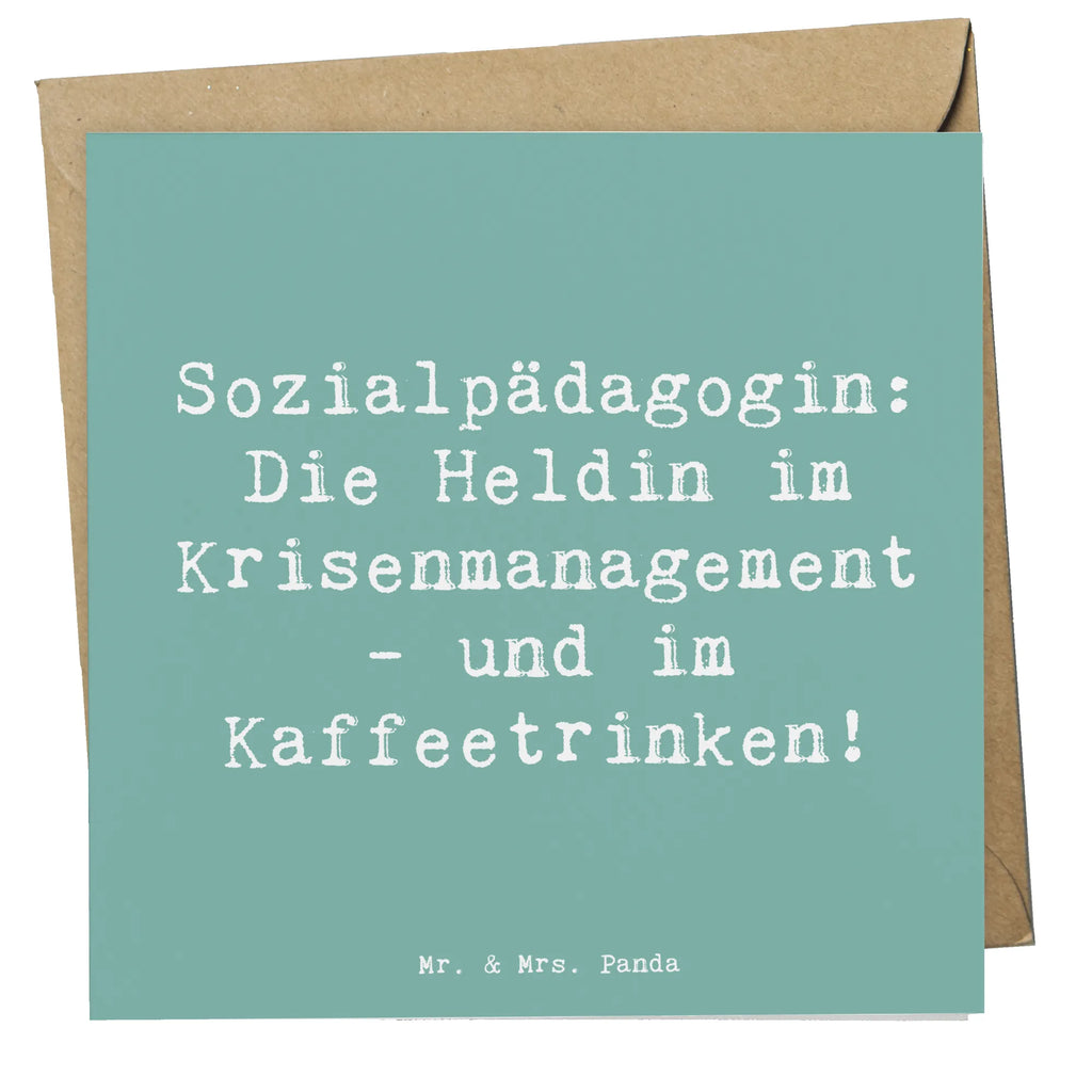 Deluxe Card Saying Sozialpädagogin: Die Heldin im Krisenmanagement - und im Kaffeetrinken! Karte, Grußkarte, Einladungskarte, Glückwunschkarte, Geburtstagskarte, Klappkarte, Hochwertige Grußkarte, Hochzeitskarte, Hochwertige Klappkarte, Beruf, Ausbildung, Jubiläum, Abschied, Rente, Kollege, Kollegin, Geschenk, Schenken, Arbeitskollege, Mitarbeiter, Firma, Danke, Dankeschön