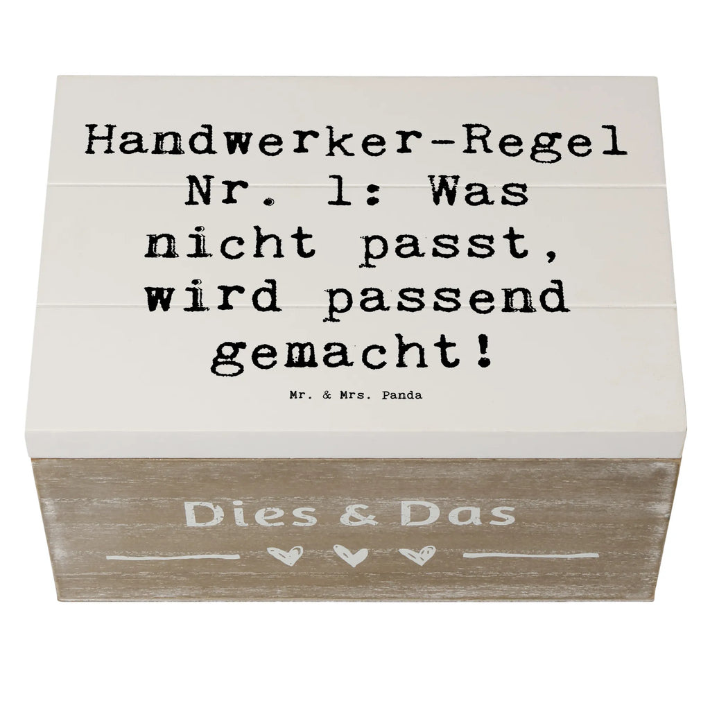 Wooden chest Saying Handwerker-Regel Nr. 1: Was nicht passt, wird passend gemacht! Erinnerungskiste, Truhe, Aufbewahrungsbox, Schatzkiste, Kiste, Geschenkdose, Geschenkbox, Schatulle, Holzkiste, Dekokiste, Erinnerungsbox, XXL, Beruf, Ausbildung, Jubiläum, Abschied, Rente, Kollege, Kollegin, Geschenk, Schenken, Arbeitskollege, Mitarbeiter, Firma, Danke, Dankeschön
