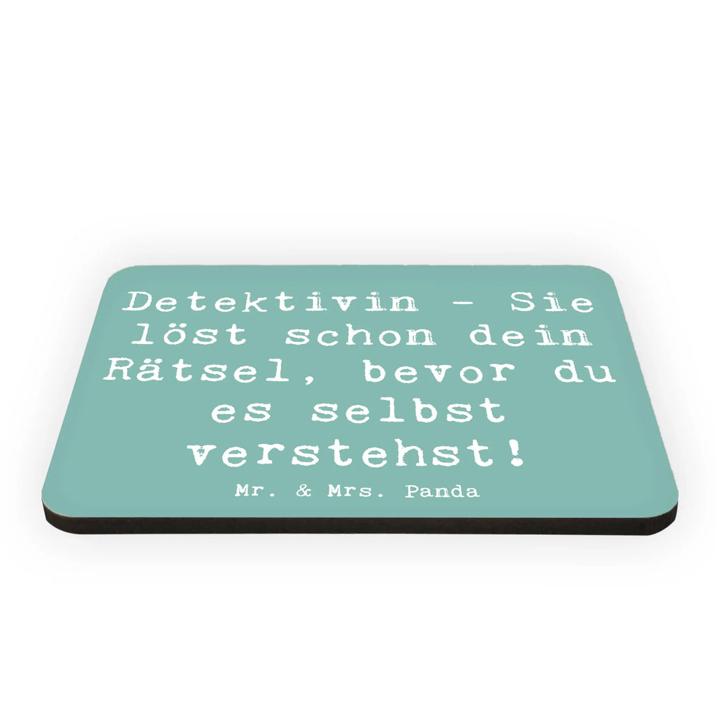 Magnet Spruch Detektivin - Sie löst schon dein Rätsel, bevor du es selbst verstehst! Pinnwandmagnet, Souvenir Magnet, Motivmagnete, Notiz Magnet, Whiteboard Magnet, Dekomagnet, Kühlschrankmagnet, Kühlschrank Dekoration, Beruf, Ausbildung, Jubiläum, Abschied, Rente, Kollege, Kollegin, Geschenk, Schenken, Arbeitskollege, Mitarbeiter, Firma, Danke, Dankeschön