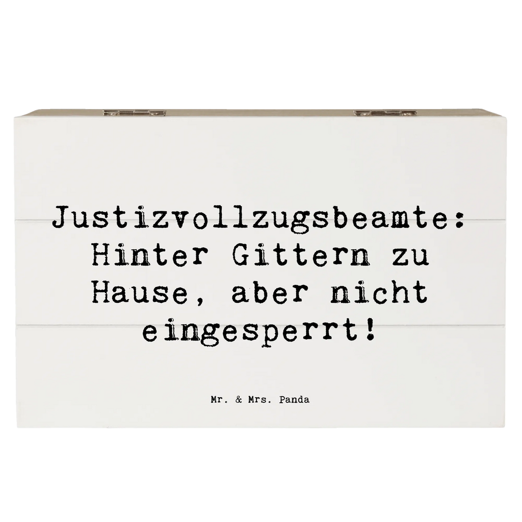 Wooden chest Saying Justizvollzugsbeamte: Hinter Gittern zu Hause, aber nicht eingesperrt! Truhe, Kiste, XXL, Holzkiste, Geschenkdose, Geschenkbox, Erinnerungsbox, Aufbewahrungsbox, Schatulle, Dekokiste, Erinnerungskiste, Schatzkiste, Beruf, Ausbildung, Jubiläum, Abschied, Rente, Kollege, Kollegin, Geschenk, Schenken, Arbeitskollege, Mitarbeiter, Firma, Danke, Dankeschön