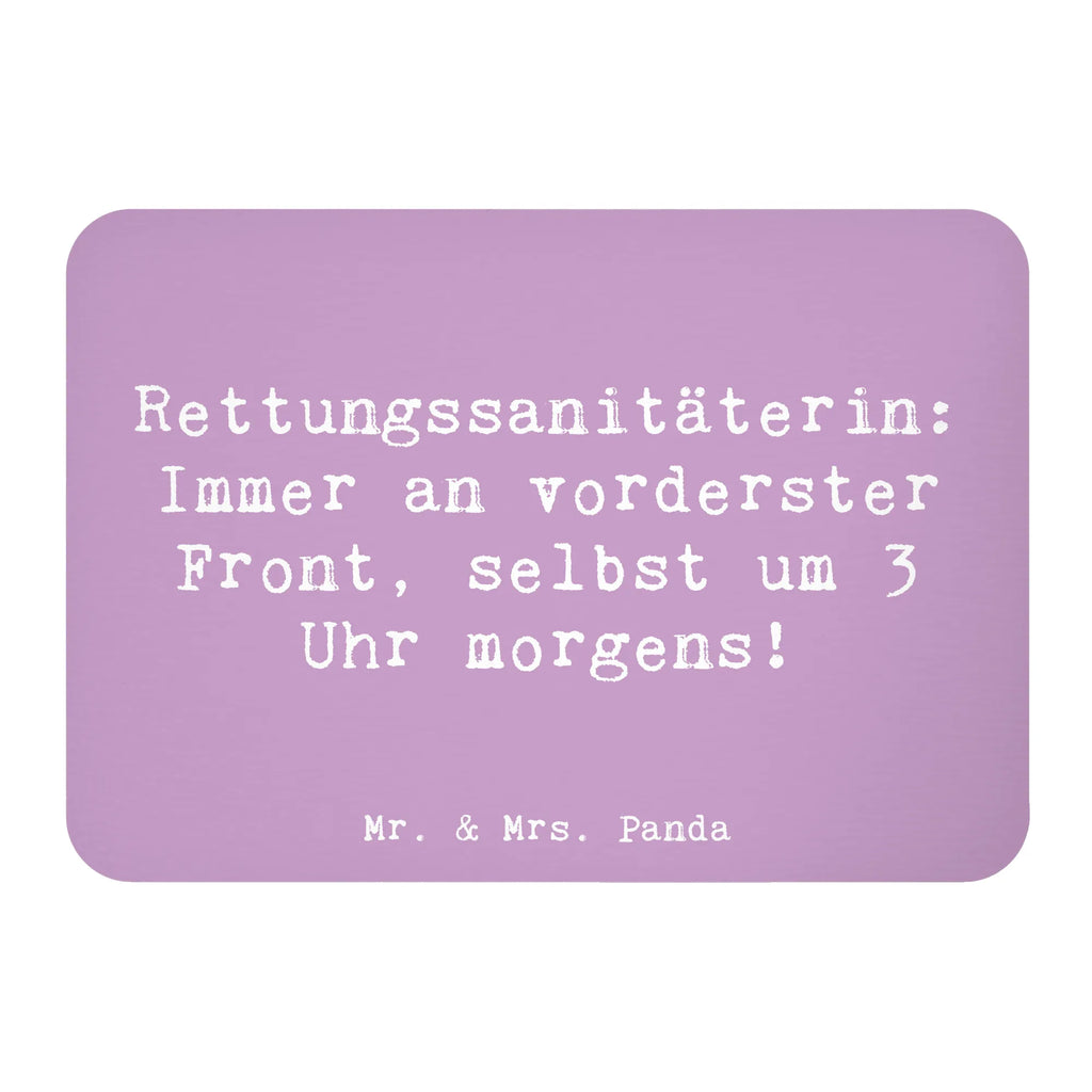 Magnet Spruch Rettungssanitäterin: Immer an vorderster Front, selbst um 3 Uhr morgens! Whiteboard Magnet, Pinnwandmagnet, Dekomagnet, Notiz Magnet, Kühlschrankmagnet, Souvenir Magnet, Motivmagnete, Kühlschrank Dekoration, Beruf, Ausbildung, Jubiläum, Abschied, Rente, Kollege, Kollegin, Geschenk, Schenken, Arbeitskollege, Mitarbeiter, Firma, Danke, Dankeschön