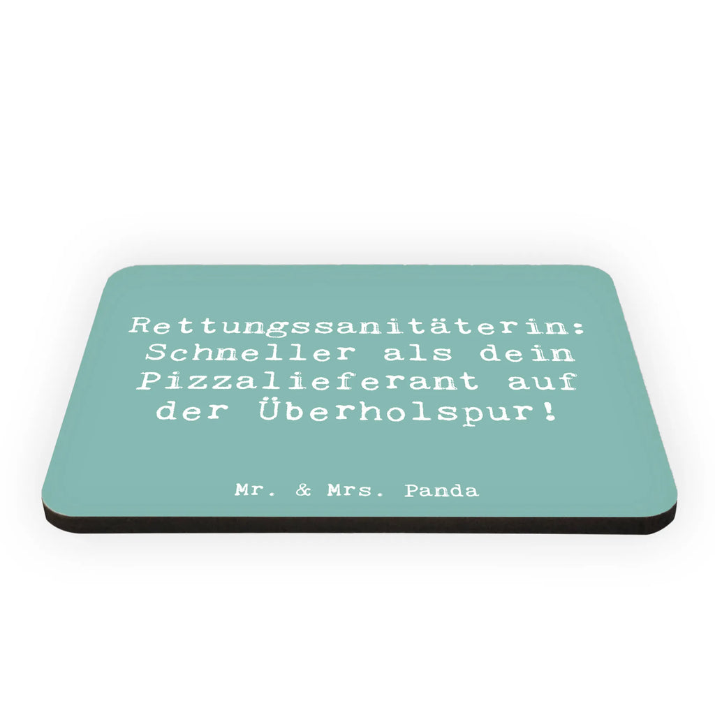 Magnet Spruch Rettungssanitäterin: Schneller als dein Pizzalieferant auf der Überholspur! Kühlschrank Dekoration, Notiz Magnet, Souvenir Magnet, Dekomagnet, Pinnwandmagnet, Kühlschrankmagnet, Whiteboard Magnet, Motivmagnete, Beruf, Ausbildung, Jubiläum, Abschied, Rente, Kollege, Kollegin, Geschenk, Schenken, Arbeitskollege, Mitarbeiter, Firma, Danke, Dankeschön