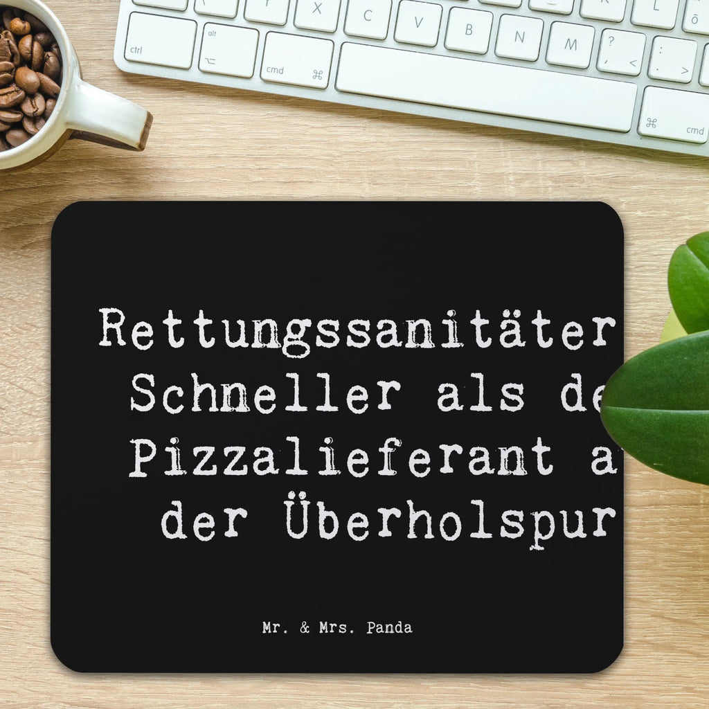 Mauspad Spruch Rettungssanitäterin: Schneller als dein Pizzalieferant auf der Überholspur! Designer Mauspad, Arbeitszimmer, Mauspad, Mousepad, Mauspad Büro, Mausunterlage, Einzigartiges Mauspad, Computer zubehör, PC Zubehör, Büroausstattung, Beruf, Ausbildung, Jubiläum, Abschied, Rente, Kollege, Kollegin, Geschenk, Schenken, Arbeitskollege, Mitarbeiter, Firma, Danke, Dankeschön