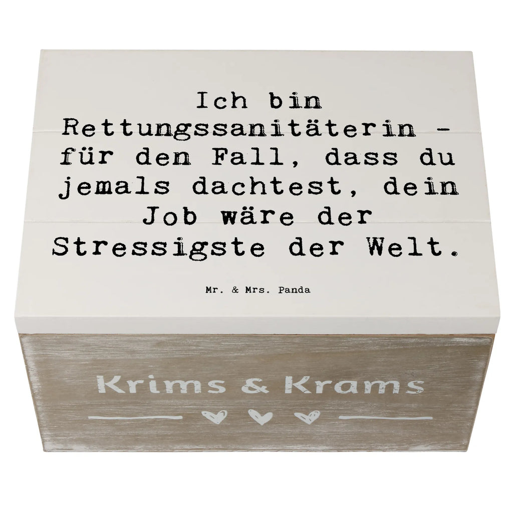 Holzkiste Spruch Ich bin Rettungssanitäterin - für den Fall, dass du jemals dachtest, dein Job wäre der Stressigste der Welt. Erinnerungsbox, Schatulle, Erinnerungskiste, Schatzkiste, Aufbewahrungsbox, Holzkiste, Kiste, Dekokiste, Geschenkdose, XXL, Geschenkbox, Truhe, Beruf, Ausbildung, Jubiläum, Abschied, Rente, Kollege, Kollegin, Geschenk, Schenken, Arbeitskollege, Mitarbeiter, Firma, Danke, Dankeschön