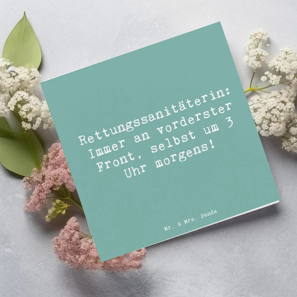 Deluxe Card Saying Rettungssanitäterin: Immer an vorderster Front, selbst um 3 Uhr morgens! Grußkarte, Hochzeitskarte, Karte, Klappkarte, Einladungskarte, Hochwertige Grußkarte, Geburtstagskarte, Hochwertige Klappkarte, Glückwunschkarte, Beruf, Ausbildung, Jubiläum, Abschied, Rente, Kollege, Kollegin, Geschenk, Schenken, Arbeitskollege, Mitarbeiter, Firma, Danke, Dankeschön