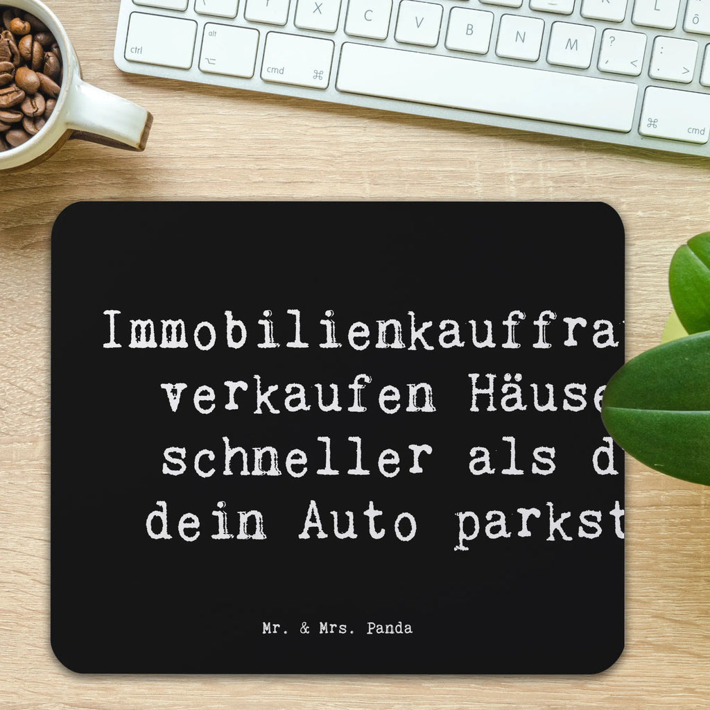 Mouse mat Saying Immobilienkauffrauen verkaufen Häuser schneller als du dein Auto parkst! Mausunterlage, Computer zubehör, PC Zubehör, Designer Mauspad, Mauspad Büro, Arbeitszimmer, Büroausstattung, Mousepad, Einzigartiges Mauspad, Mauspad, Beruf, Ausbildung, Jubiläum, Abschied, Rente, Kollege, Kollegin, Geschenk, Schenken, Arbeitskollege, Mitarbeiter, Firma, Danke, Dankeschön