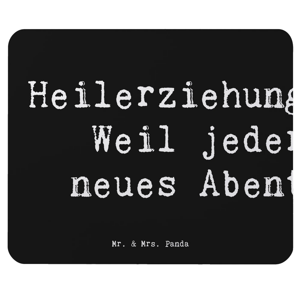 Mauspad Spruch Heilerziehungspflegerin Abenteuer Mausunterlage, Mauspad, Designer Mauspad, Einzigartiges Mauspad, Mauspad Büro, Arbeitszimmer, Büroausstattung, Mousepad, Computer zubehör, PC Zubehör, Beruf, Ausbildung, Jubiläum, Abschied, Rente, Kollege, Kollegin, Geschenk, Schenken, Arbeitskollege, Mitarbeiter, Firma, Danke, Dankeschön
